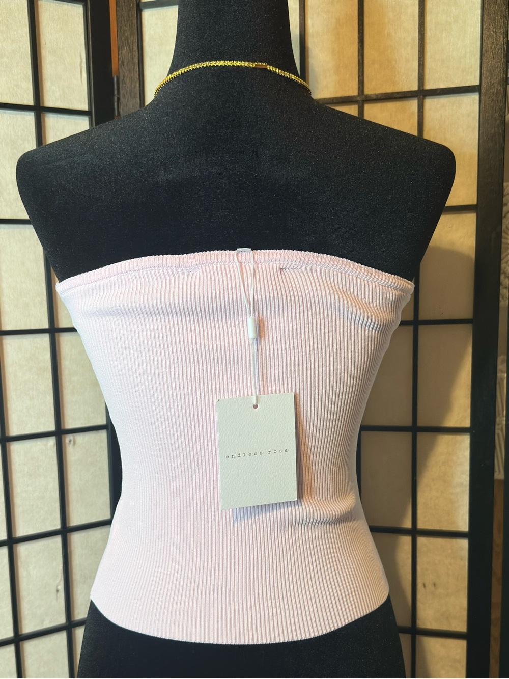 ENDLESS ROSE Strapless Ribbed Tube Top - Picture 5 of 7
